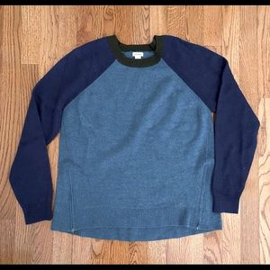 L L Bean Woman Wool Sweater